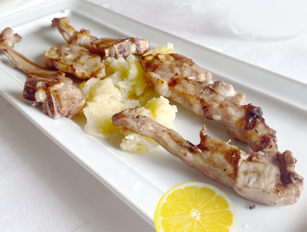receta chuletillas de cabrito lechal al limon, cocinar chuletas cordero, cocinar chuletas cabrito, como cocinar chuletillas